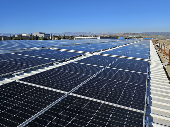 Yenilenebilir Enerji, Solar Enerji, Güneş Enerjisi, Güneş Panelleri,Alçak Gerilim, Orta Gerilim,İş Güvenliği, Konnektör, Enerji Sistemleri, Ankara Yenilenebilir Enerji,Enerji, Mekanik Projeler, Statik Projeler